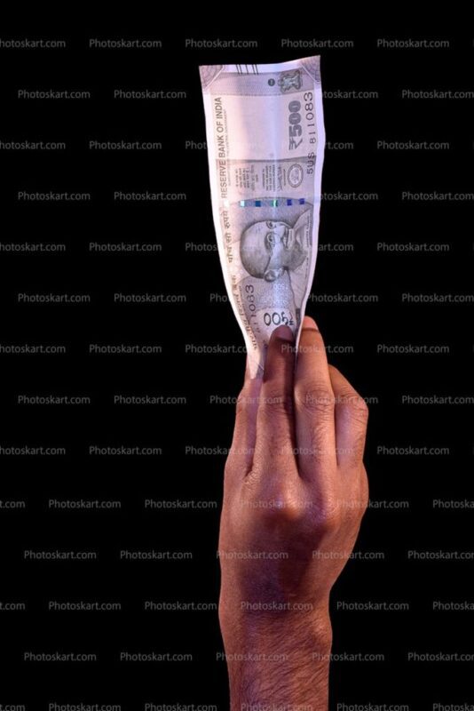 DG00124720,New,Indian 500 rupees, indian currency, indian note, indian rupees, 500 rupees, 500 notes, five thousand note, serampore photography, stock images, Indian stock images, royalty images, photoskart, free HD image, free commercial, folding money, upper folding money, folding money in hand, folding 500 rupees note in hand, 500 rs in hand, holding 500 note, 500 rs in black background, new 500 note, person holding new Indian 500 note, 500 rs  note against black background, 500, rs 500, new 500 note          
