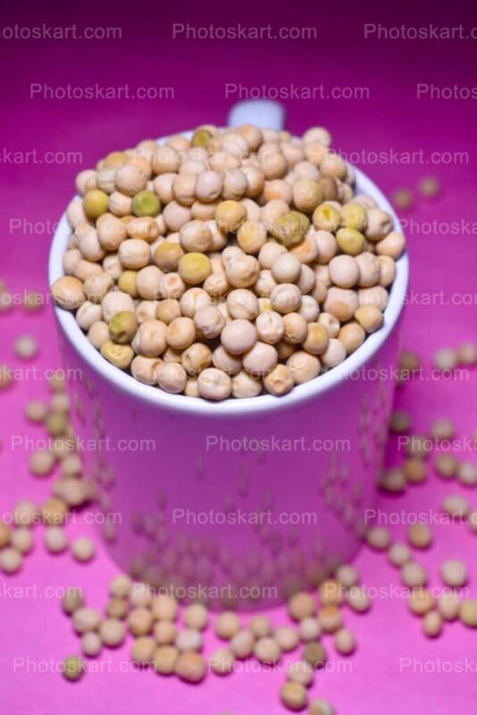 DG00440920, a full mug of matar dal, a-full-mug-of-matar-dal, stock-image, New, Free, serampore photography, stock images, Indian stock images, royalty images, photoskart, free HD image, free commercial,
