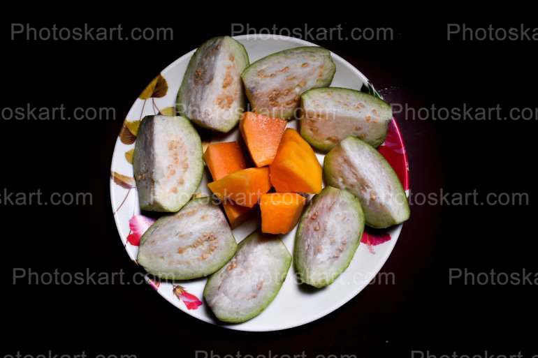Guava And Papaya On A Plate Free Image