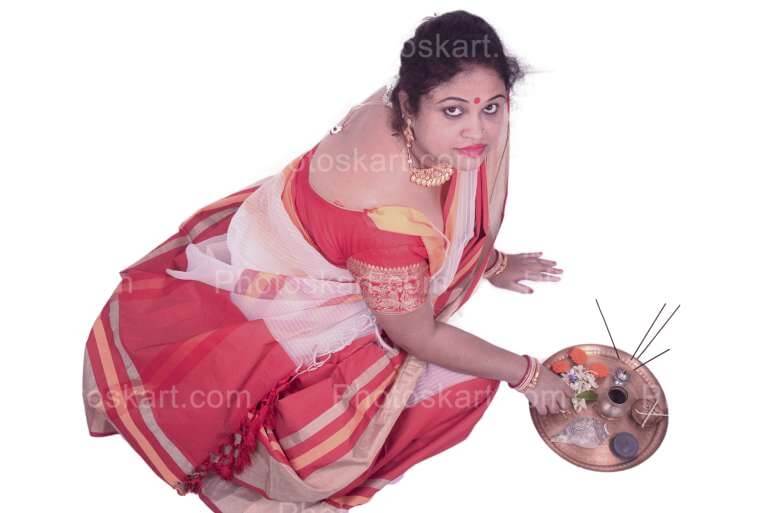 Indian Woman Arrange Puja Thali Stock Image