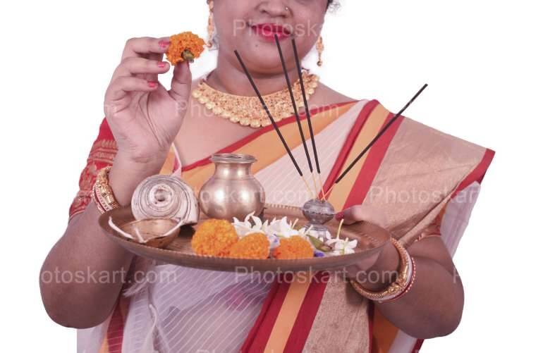 Traditional Bengali Woman Holding A Puja Thali Hd Stock Image