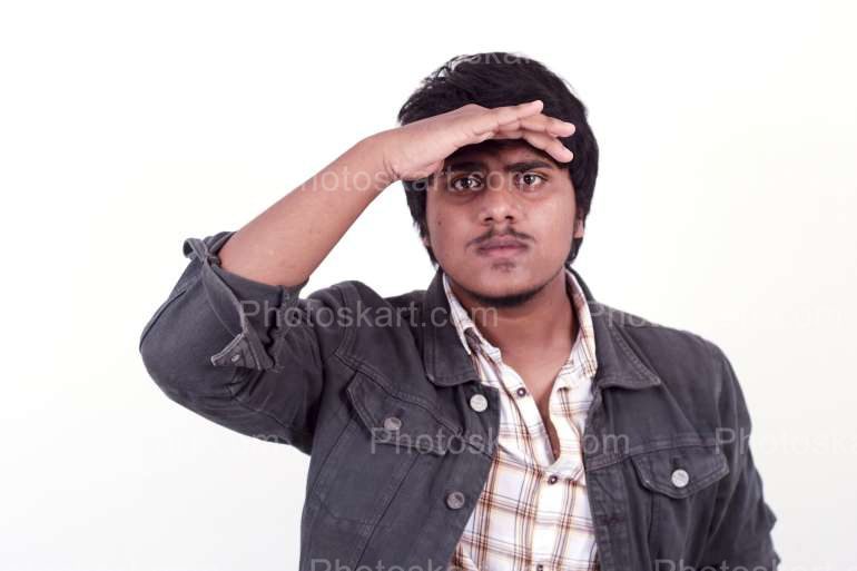 Indian Boy Try To See Something