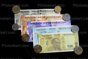 indian-currency-in-order-free-stock-image