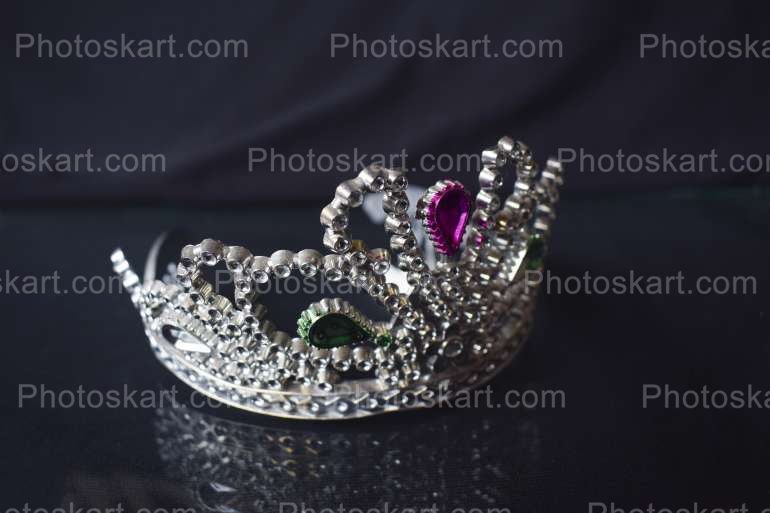 Side Facing Beautiful Crown Stock Images